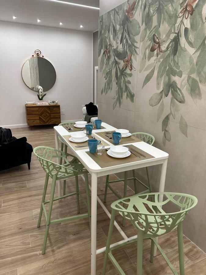 Napoli Centro - Di&Da Guest House מראה חיצוני תמונה