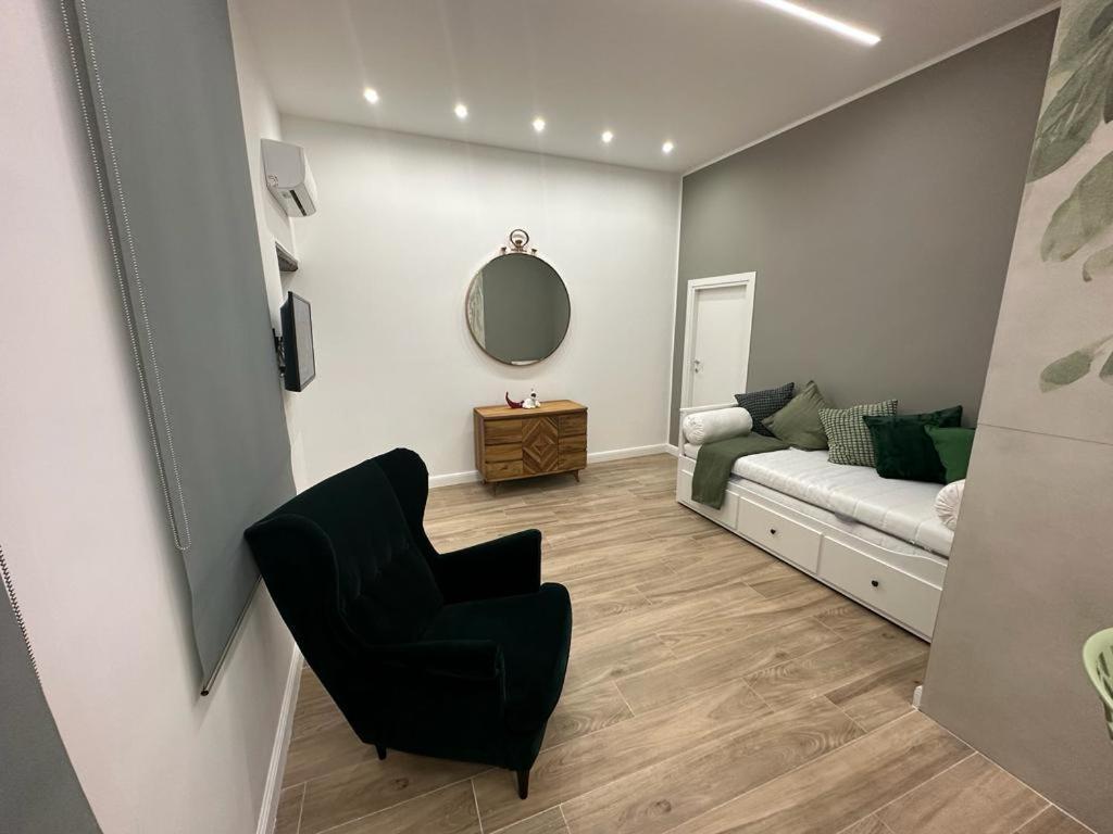 Napoli Centro - Di&Da Guest House מראה חיצוני תמונה