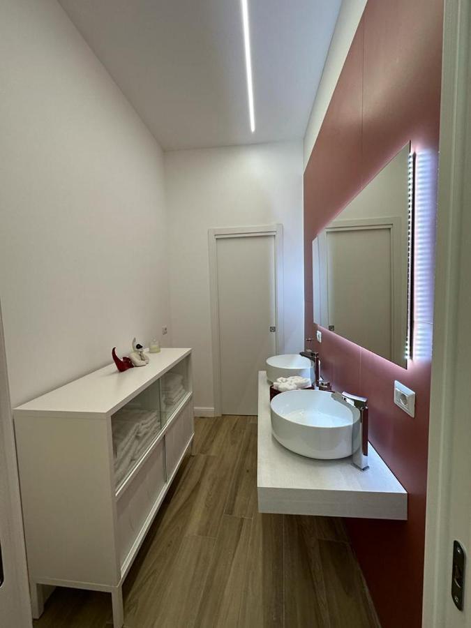 Napoli Centro - Di&Da Guest House מראה חיצוני תמונה